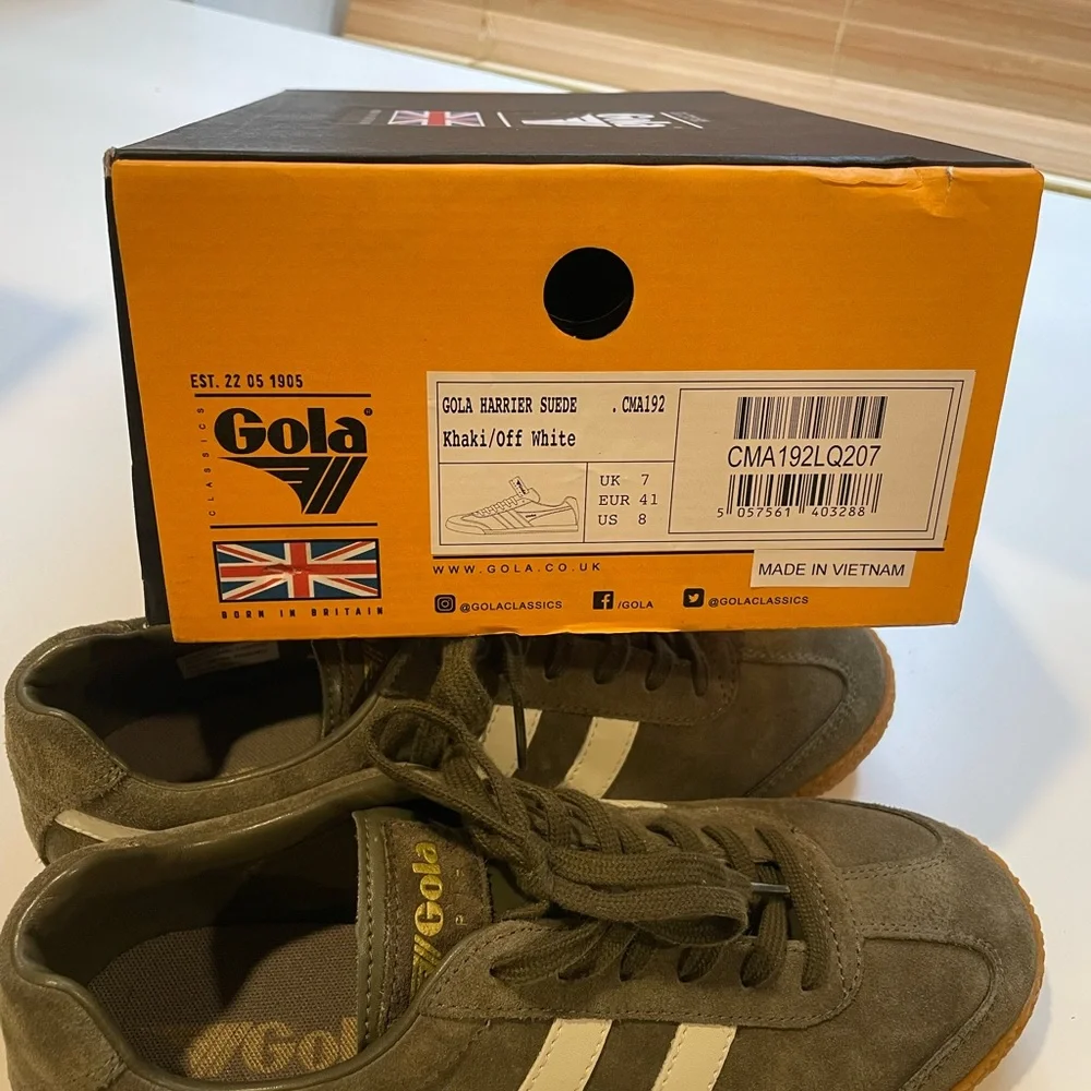 Gola Elan Suede Olive White Sneakers 41 Womens 9.5/10 Mens 8/8.5 - Picture 5 of 6